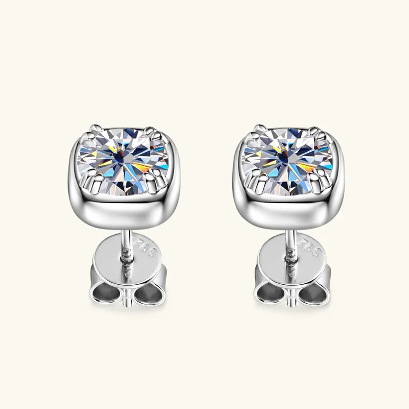 The Emily Eternal 1ct Spark Studs