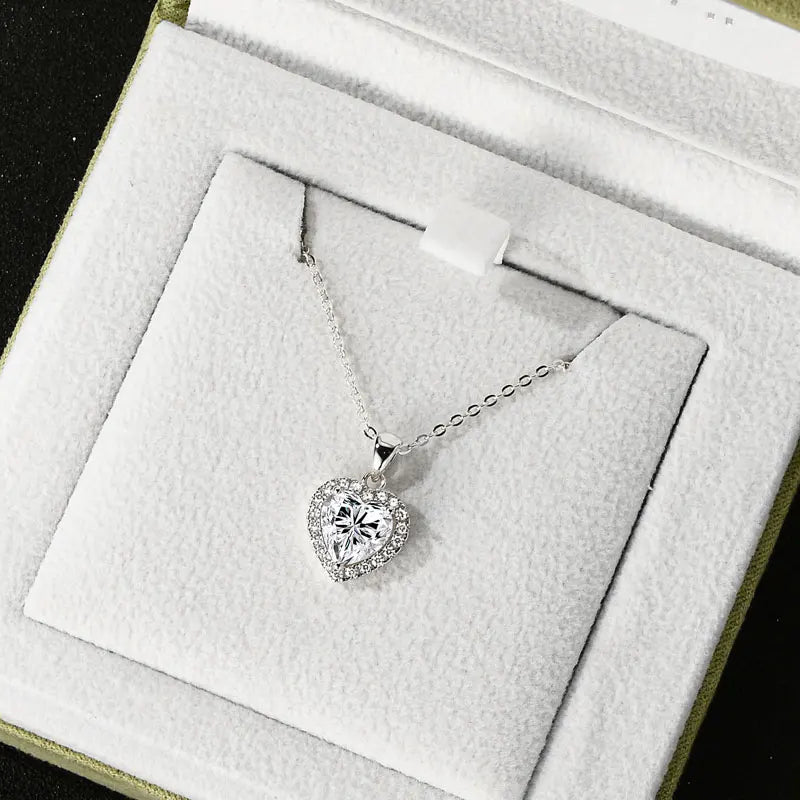 The Emily Eternal Heart 2ct Necklace