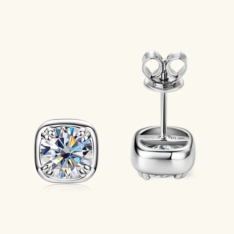 The Emily Eternal 1ct Spark Studs